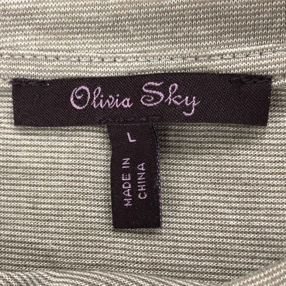 Olivia Sky gray top with embroidered roses - Picture 6 of 8